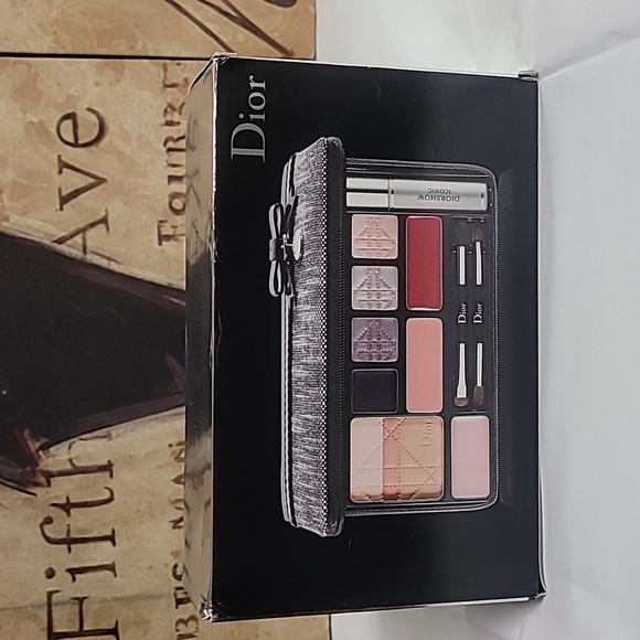 Dior Celebration Collection Palette - Picture 1 of 10